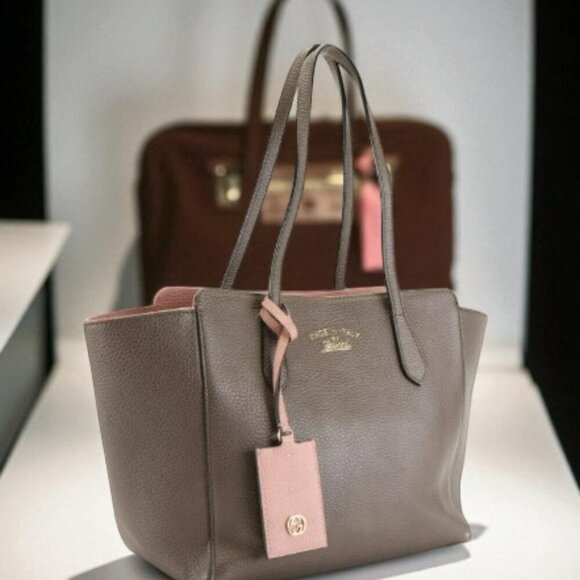 Gucci Handbags - Gucci Swing Tote in Brown Grained Leather
